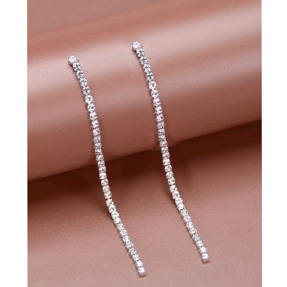 Rhinestone Chain Tassel Drop Stud Earrings - Picture 1 of 8